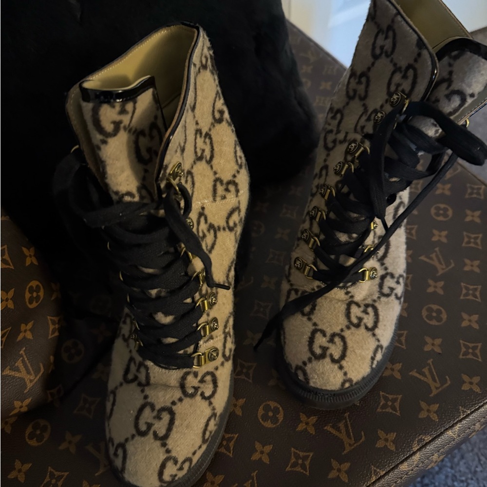 Gucci Black and Cream Lace Up Boots